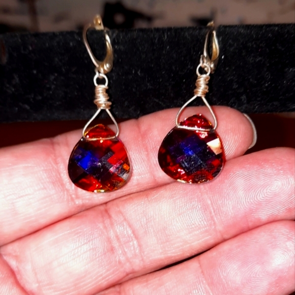 SWARVOSKI BRIOLETTE EARRINGS - Picture 1 of 4